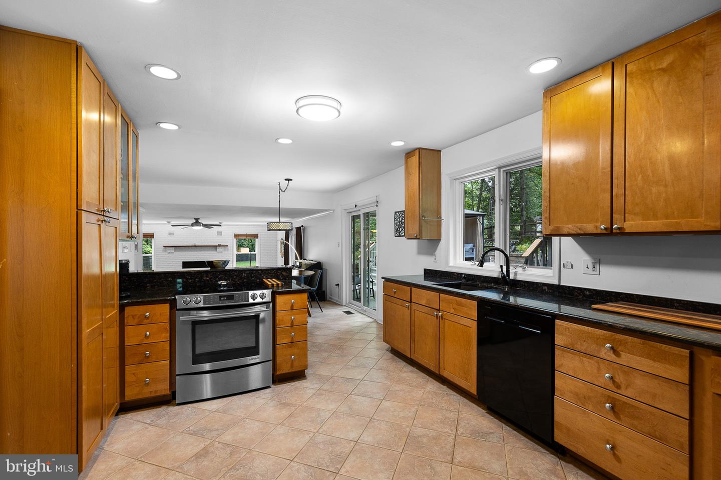 5107 BRENTWOOD FARM DR, FAIRFAX, Virginia 22030, 4 Bedrooms Bedrooms, ,2 BathroomsBathrooms,Residential,For sale,5107 BRENTWOOD FARM DR,VAFX2242402 MLS # VAFX2242402