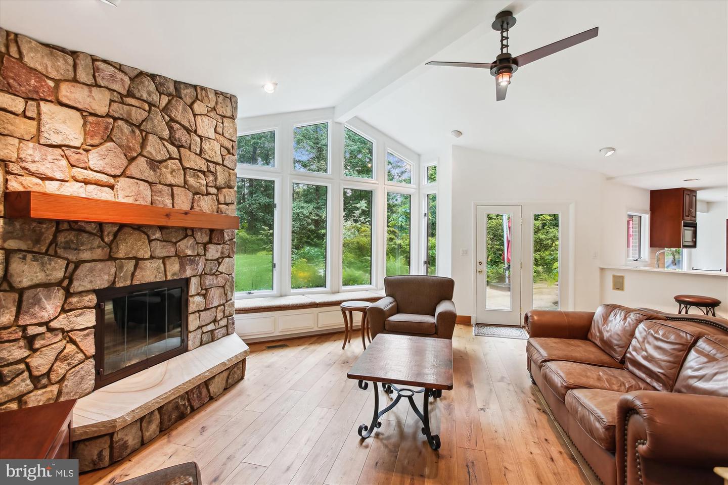 6662 VAN WINKLE DR, FALLS CHURCH, Virginia 22044, 4 Bedrooms Bedrooms, ,3 BathroomsBathrooms,Residential,For sale,6662 VAN WINKLE DR,VAFX2242420 MLS # VAFX2242420