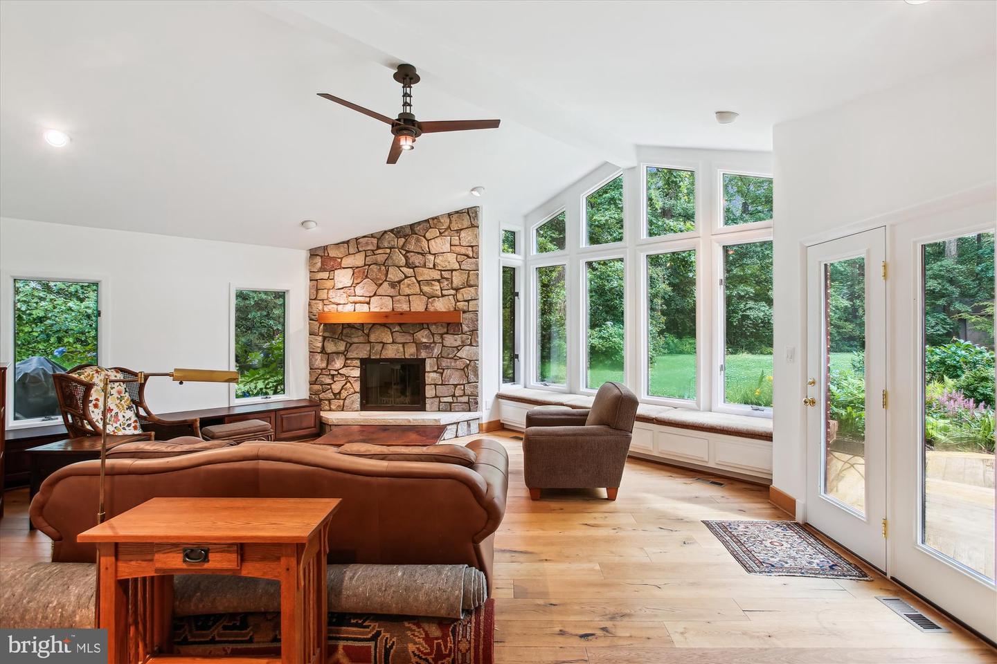 6662 VAN WINKLE DR, FALLS CHURCH, Virginia 22044, 4 Bedrooms Bedrooms, ,3 BathroomsBathrooms,Residential,For sale,6662 VAN WINKLE DR,VAFX2242420 MLS # VAFX2242420