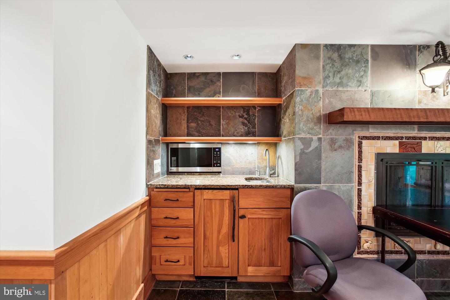 6662 VAN WINKLE DR, FALLS CHURCH, Virginia 22044, 4 Bedrooms Bedrooms, ,3 BathroomsBathrooms,Residential,For sale,6662 VAN WINKLE DR,VAFX2242420 MLS # VAFX2242420