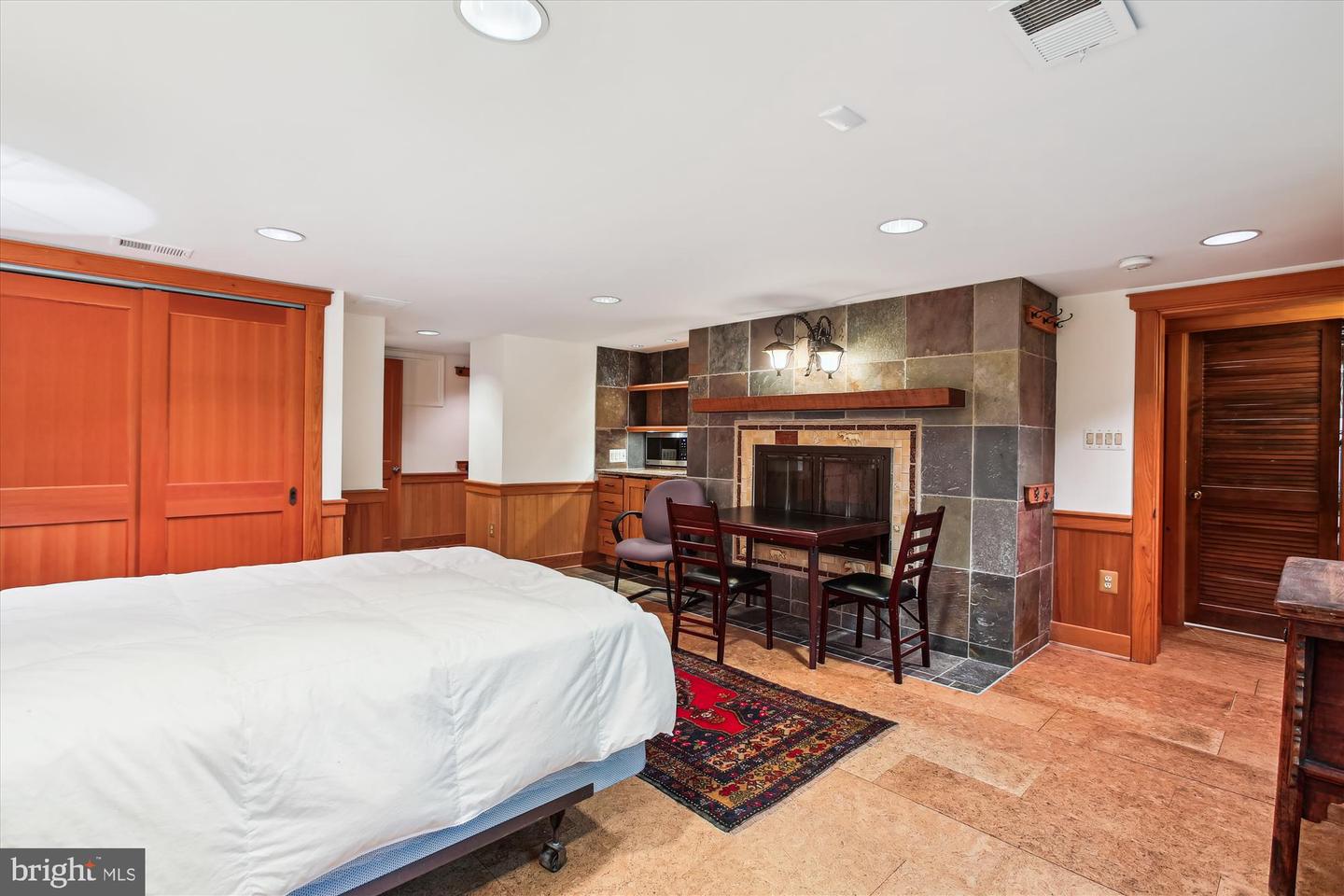 6662 VAN WINKLE DR, FALLS CHURCH, Virginia 22044, 4 Bedrooms Bedrooms, ,3 BathroomsBathrooms,Residential,For sale,6662 VAN WINKLE DR,VAFX2242420 MLS # VAFX2242420