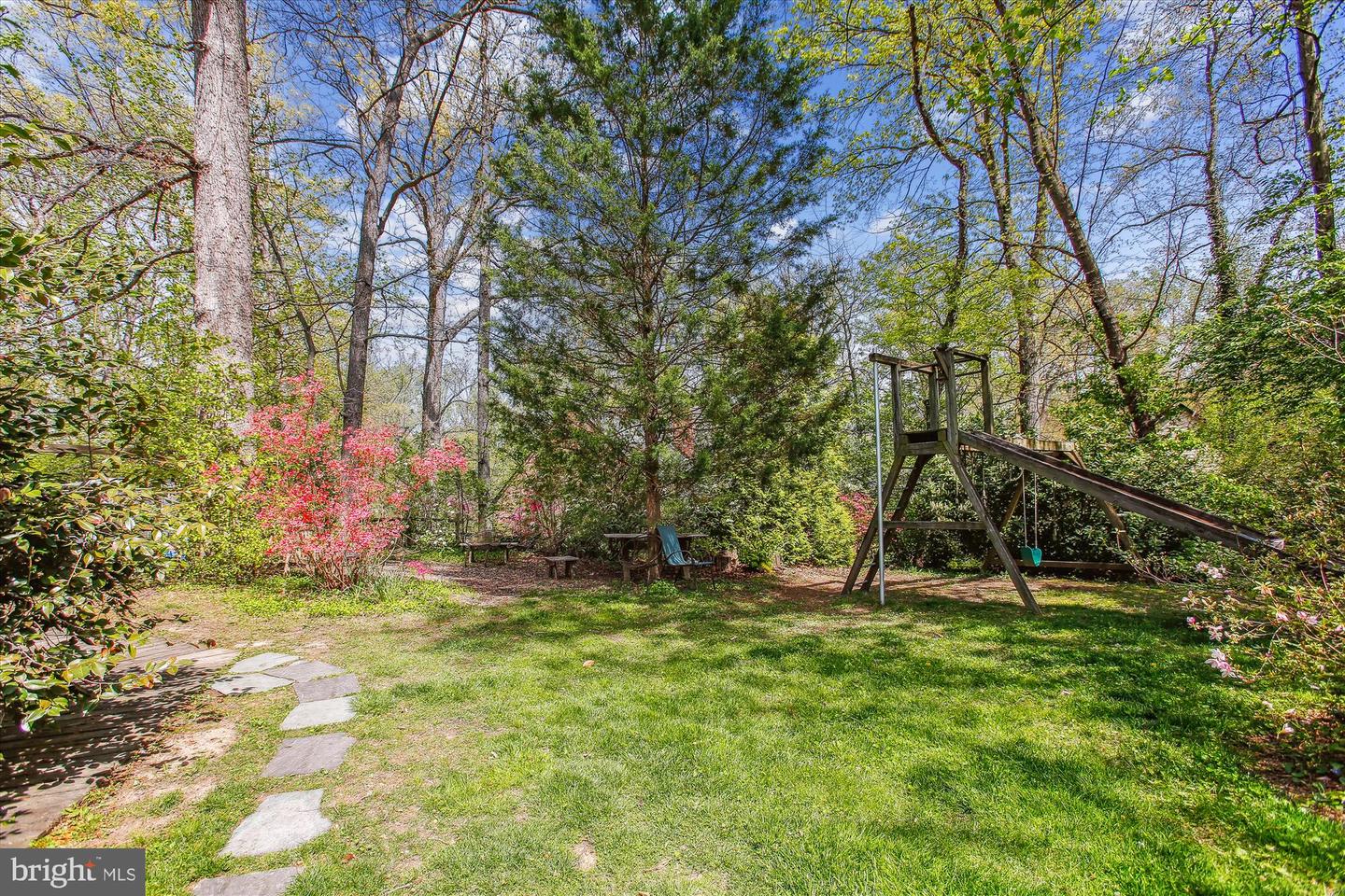 6662 VAN WINKLE DR, FALLS CHURCH, Virginia 22044, 4 Bedrooms Bedrooms, ,3 BathroomsBathrooms,Residential,For sale,6662 VAN WINKLE DR,VAFX2242420 MLS # VAFX2242420