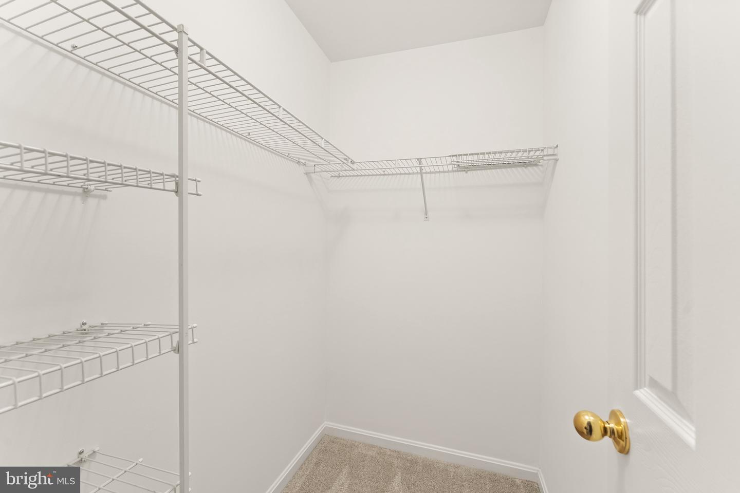 4339 RUNABOUT LN #178, FAIRFAX, Virginia 22030, 3 Bedrooms Bedrooms, ,2 BathroomsBathrooms,Residential,For sale,4339 RUNABOUT LN #178,VAFX2242602 MLS # VAFX2242602