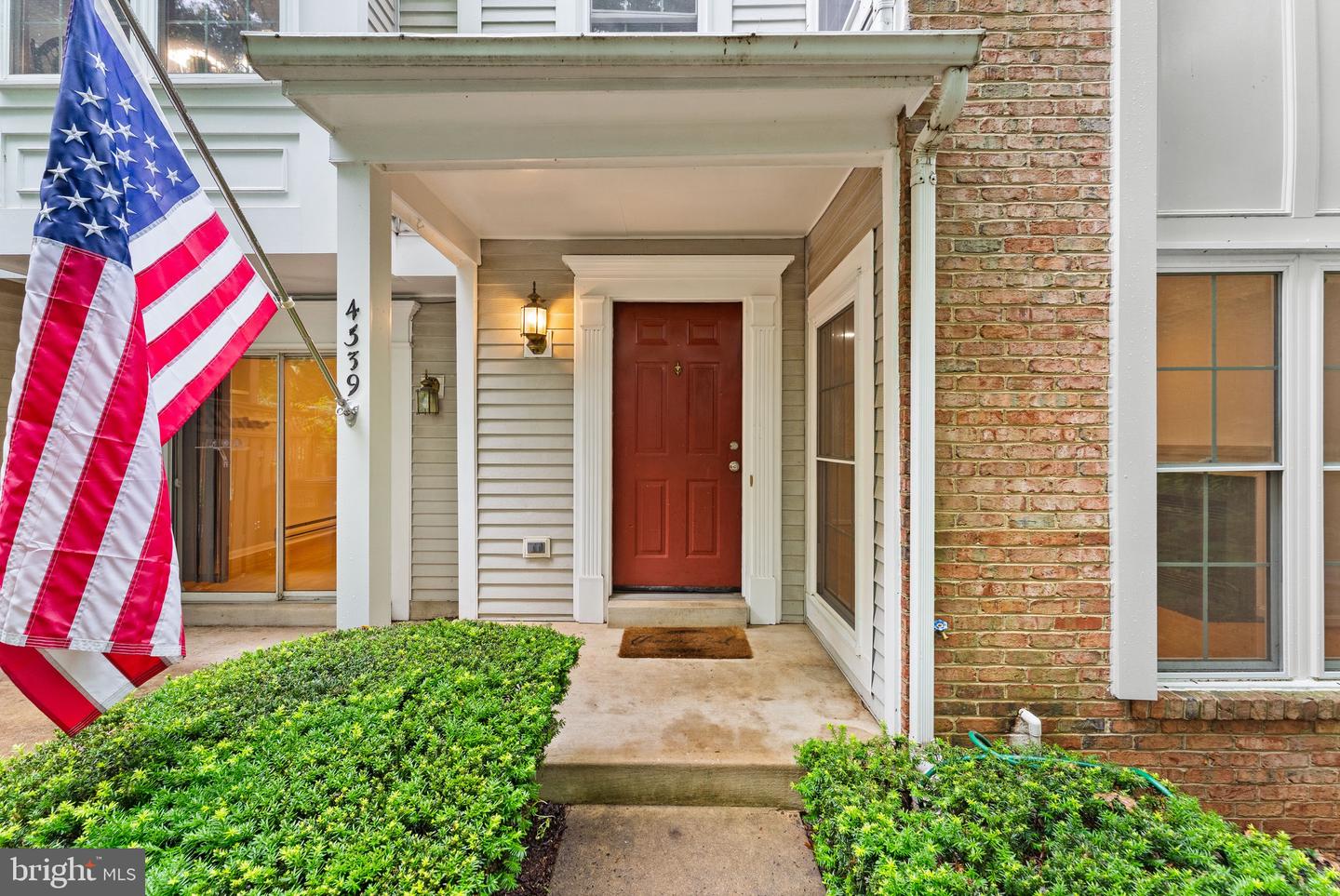 4339 RUNABOUT LN #178, FAIRFAX, Virginia 22030, 3 Bedrooms Bedrooms, ,2 BathroomsBathrooms,Residential,For sale,4339 RUNABOUT LN #178,VAFX2242602 MLS # VAFX2242602
