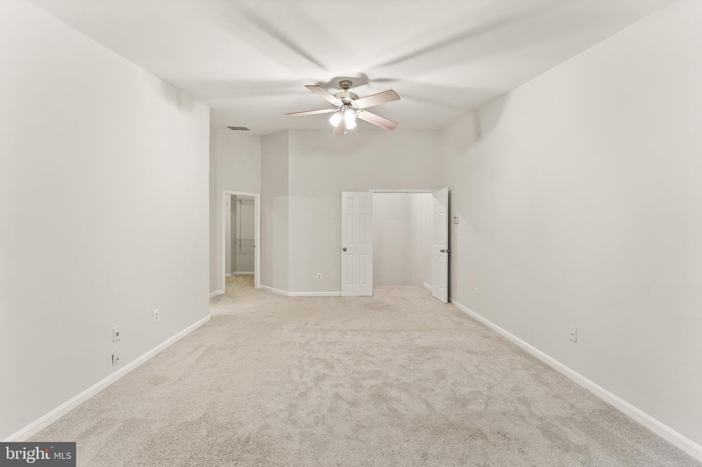 4339 RUNABOUT LN #178, FAIRFAX, Virginia 22030, 3 Bedrooms Bedrooms, ,2 BathroomsBathrooms,Residential,For sale,4339 RUNABOUT LN #178,VAFX2242602 MLS # VAFX2242602
