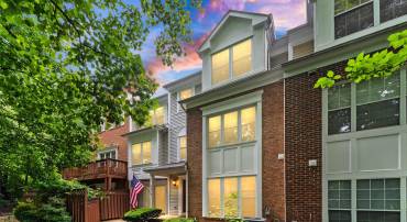 4339 RUNABOUT LN #178, FAIRFAX, Virginia 22030, 3 Bedrooms Bedrooms, ,2 BathroomsBathrooms,Residential,For sale,4339 RUNABOUT LN #178,VAFX2242602 MLS # VAFX2242602