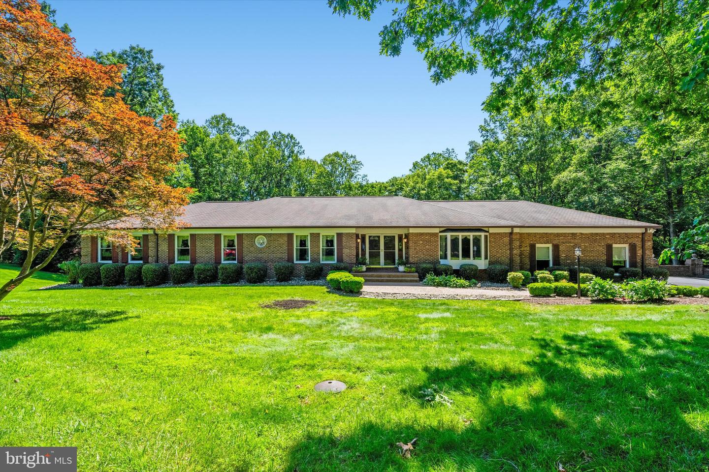 10060 HAMPTON RD, FAIRFAX STATION, Virginia 22039, 5 Bedrooms Bedrooms, ,5 BathroomsBathrooms,Residential,For sale,10060 HAMPTON RD,VAFX2242684 MLS # VAFX2242684