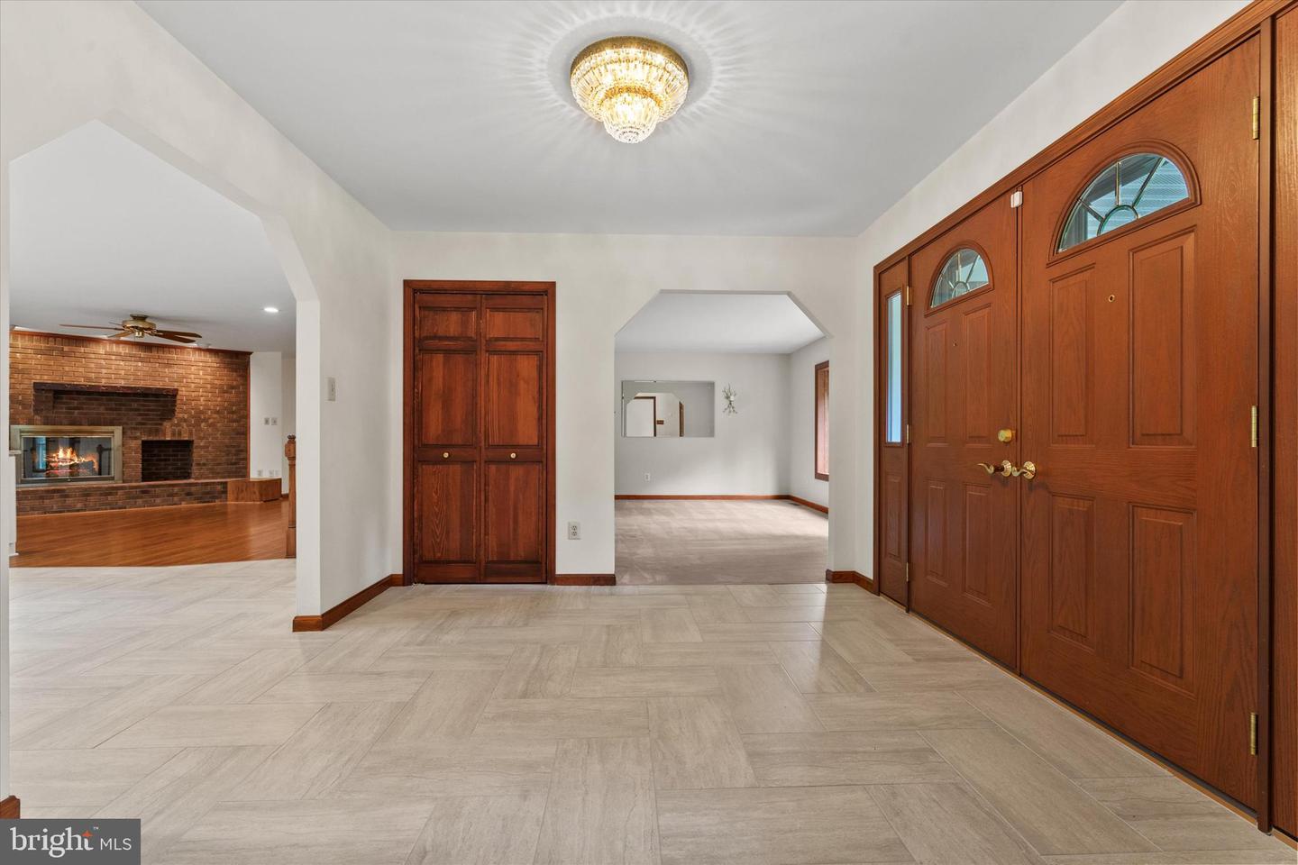 10060 HAMPTON RD, FAIRFAX STATION, Virginia 22039, 5 Bedrooms Bedrooms, ,5 BathroomsBathrooms,Residential,For sale,10060 HAMPTON RD,VAFX2242684 MLS # VAFX2242684