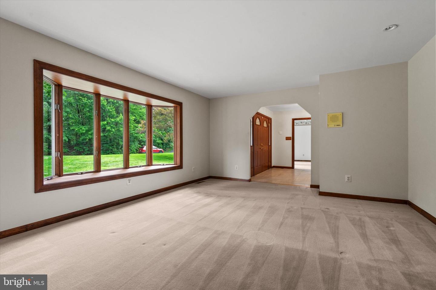 10060 HAMPTON RD, FAIRFAX STATION, Virginia 22039, 5 Bedrooms Bedrooms, ,5 BathroomsBathrooms,Residential,For sale,10060 HAMPTON RD,VAFX2242684 MLS # VAFX2242684