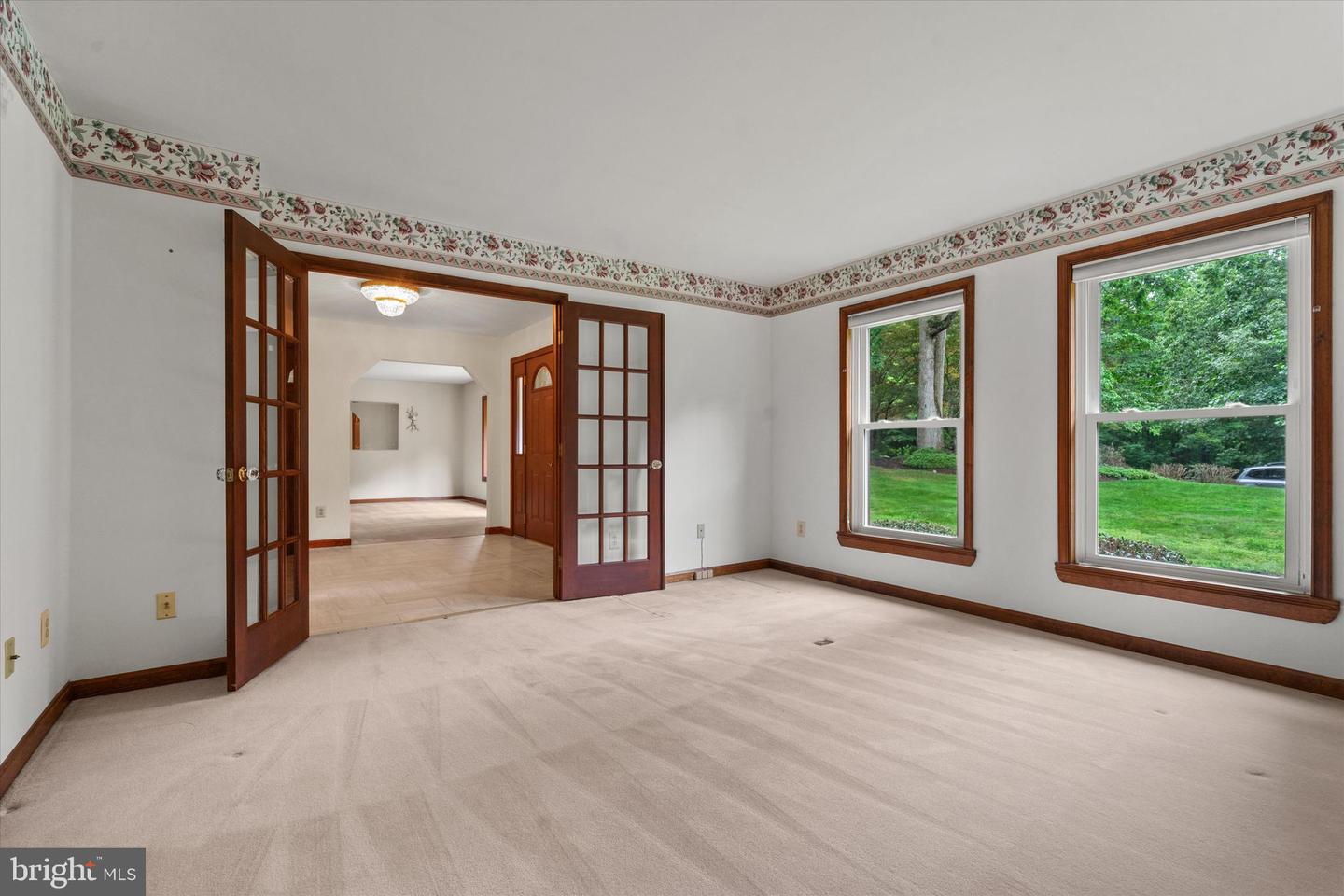 10060 HAMPTON RD, FAIRFAX STATION, Virginia 22039, 5 Bedrooms Bedrooms, ,5 BathroomsBathrooms,Residential,For sale,10060 HAMPTON RD,VAFX2242684 MLS # VAFX2242684