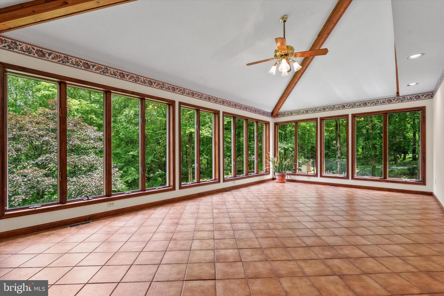 10060 HAMPTON RD, FAIRFAX STATION, Virginia 22039, 5 Bedrooms Bedrooms, ,5 BathroomsBathrooms,Residential,For sale,10060 HAMPTON RD,VAFX2242684 MLS # VAFX2242684