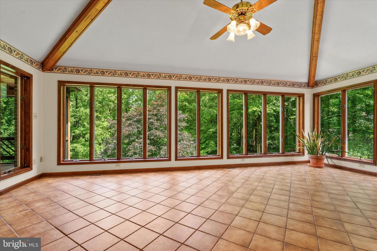 10060 HAMPTON RD, FAIRFAX STATION, Virginia 22039, 5 Bedrooms Bedrooms, ,5 BathroomsBathrooms,Residential,For sale,10060 HAMPTON RD,VAFX2242684 MLS # VAFX2242684