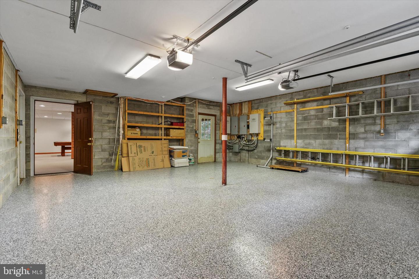 10060 HAMPTON RD, FAIRFAX STATION, Virginia 22039, 5 Bedrooms Bedrooms, ,5 BathroomsBathrooms,Residential,For sale,10060 HAMPTON RD,VAFX2242684 MLS # VAFX2242684