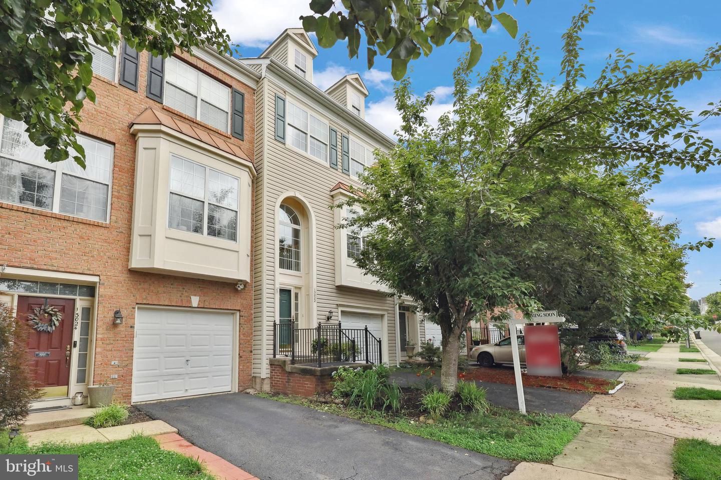 13022 SHENVALE CIR, BRISTOW, Virginia 20136, 4 Bedrooms Bedrooms, ,3 BathroomsBathrooms,Residential,For sale,13022 SHENVALE CIR,VAPW2095486 MLS # VAPW2095486