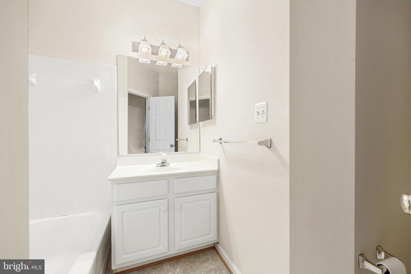 13022 SHENVALE CIR, BRISTOW, Virginia 20136, 4 Bedrooms Bedrooms, ,3 BathroomsBathrooms,Residential,For sale,13022 SHENVALE CIR,VAPW2095486 MLS # VAPW2095486