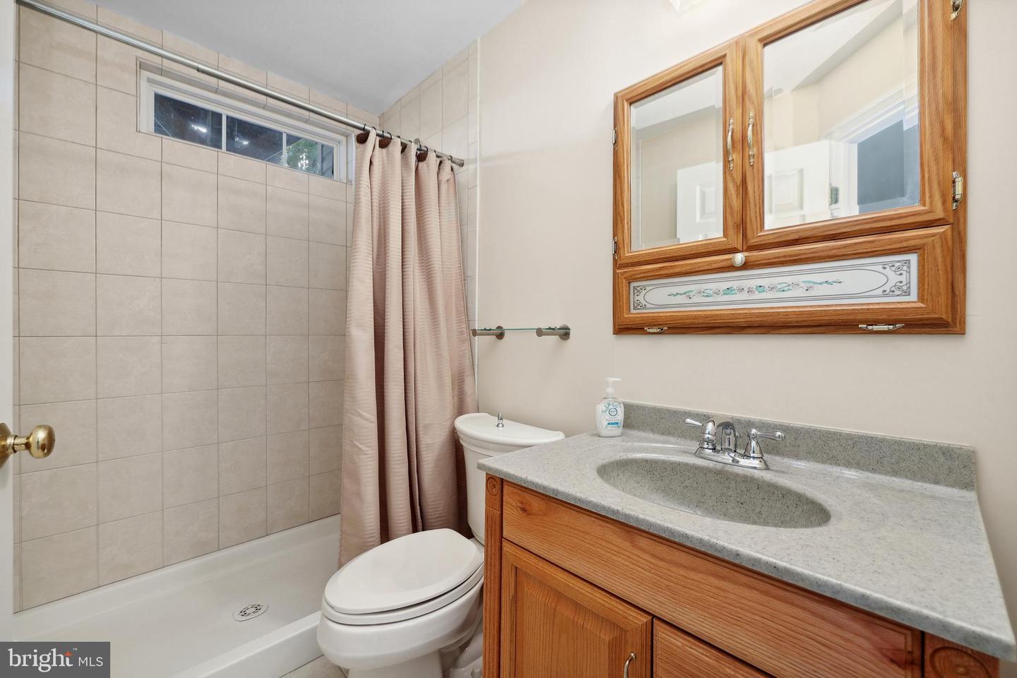 13022 SHENVALE CIR, BRISTOW, Virginia 20136, 4 Bedrooms Bedrooms, ,3 BathroomsBathrooms,Residential,For sale,13022 SHENVALE CIR,VAPW2095486 MLS # VAPW2095486