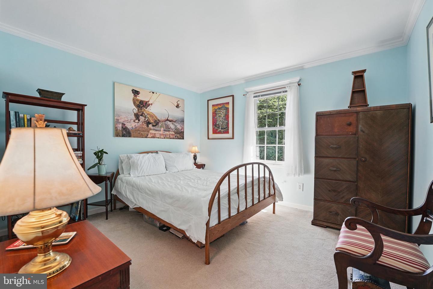 6090 CROWN ROYAL CIR, ALEXANDRIA, Virginia 22310, 3 Bedrooms Bedrooms, ,2 BathroomsBathrooms,Residential,For sale,6090 CROWN ROYAL CIR,VAFX2242988 MLS # VAFX2242988