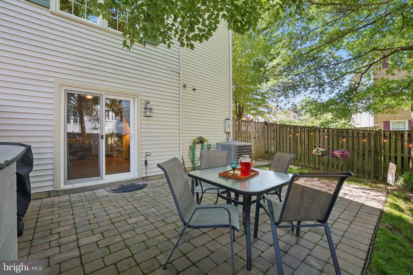 6090 CROWN ROYAL CIR, ALEXANDRIA, Virginia 22310, 3 Bedrooms Bedrooms, ,2 BathroomsBathrooms,Residential,For sale,6090 CROWN ROYAL CIR,VAFX2242988 MLS # VAFX2242988