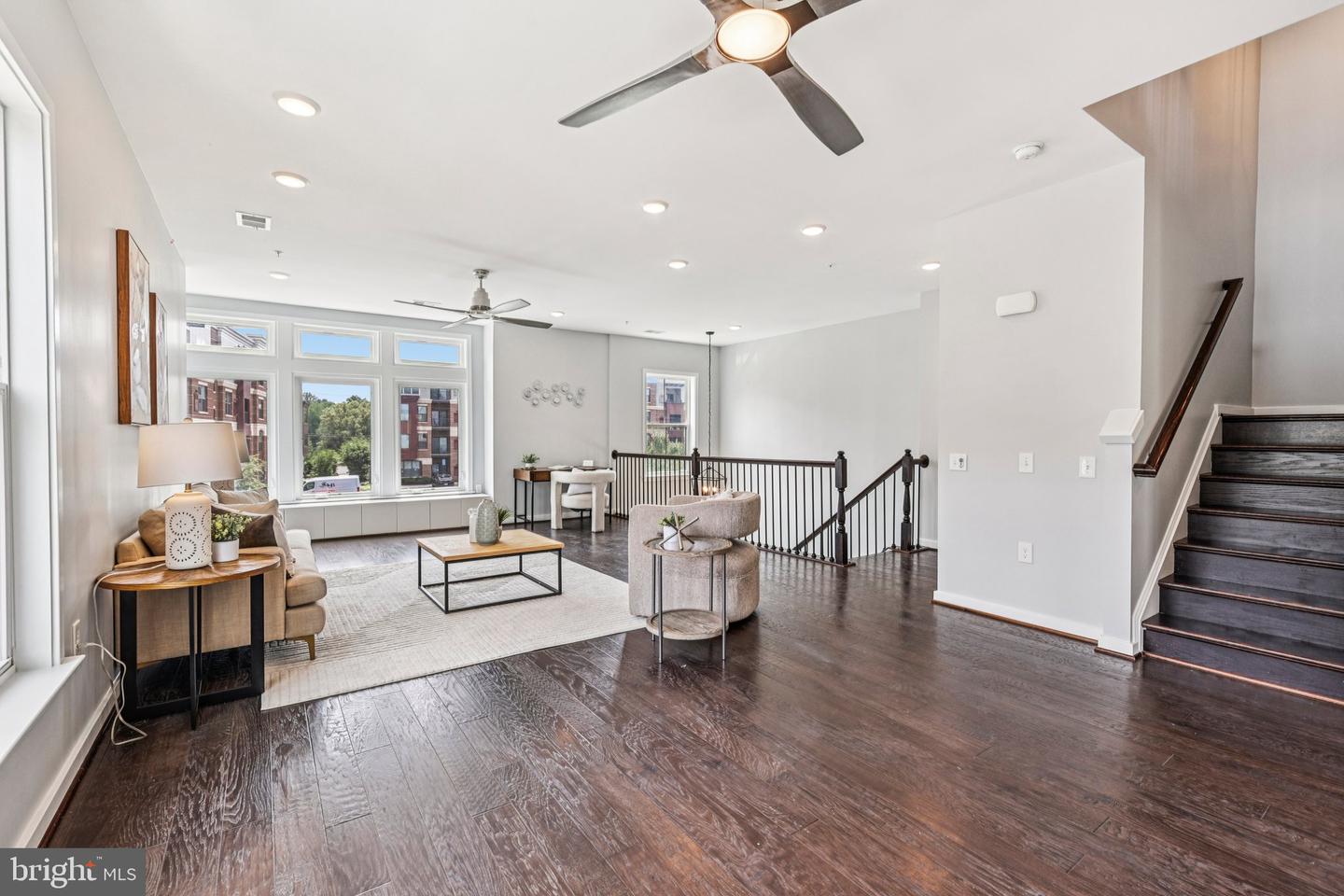 3972 NORTON PL, FAIRFAX, Virginia 22030, 3 Bedrooms Bedrooms, ,2 BathroomsBathrooms,Residential,For sale,3972 NORTON PL,VAFC2006388 MLS # VAFC2006388