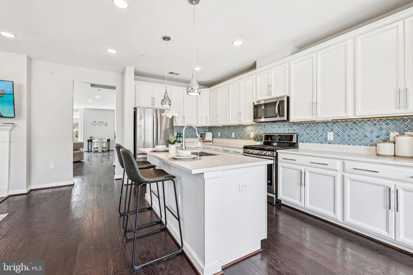 3972 NORTON PL, FAIRFAX, Virginia 22030, 3 Bedrooms Bedrooms, ,2 BathroomsBathrooms,Residential,For sale,3972 NORTON PL,VAFC2006388 MLS # VAFC2006388