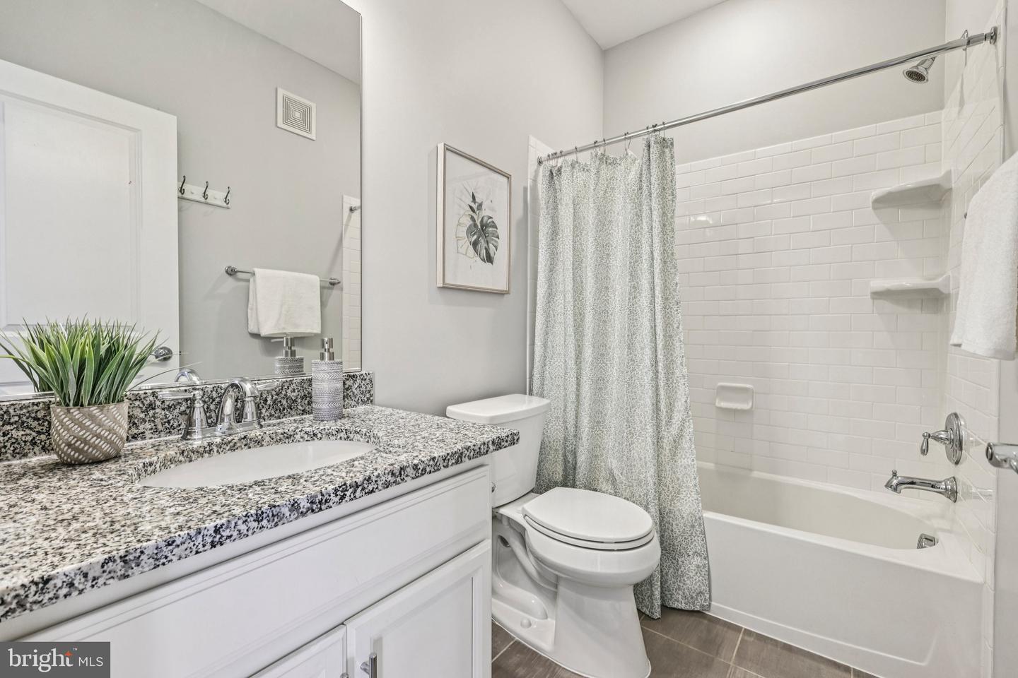 3972 NORTON PL, FAIRFAX, Virginia 22030, 3 Bedrooms Bedrooms, ,2 BathroomsBathrooms,Residential,For sale,3972 NORTON PL,VAFC2006388 MLS # VAFC2006388