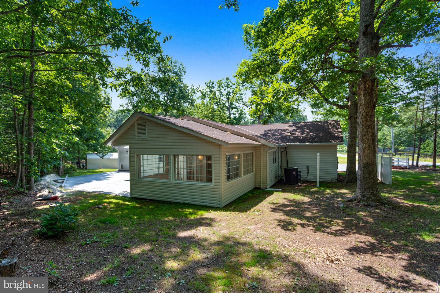 347 CLARKS TRACT, KESWICK, Virginia 22947, 4 Bedrooms Bedrooms, 14 Rooms Rooms,3 BathroomsBathrooms,Residential,For sale,347 CLARKS TRACT,VAAB2000996 MLS # VAAB2000996