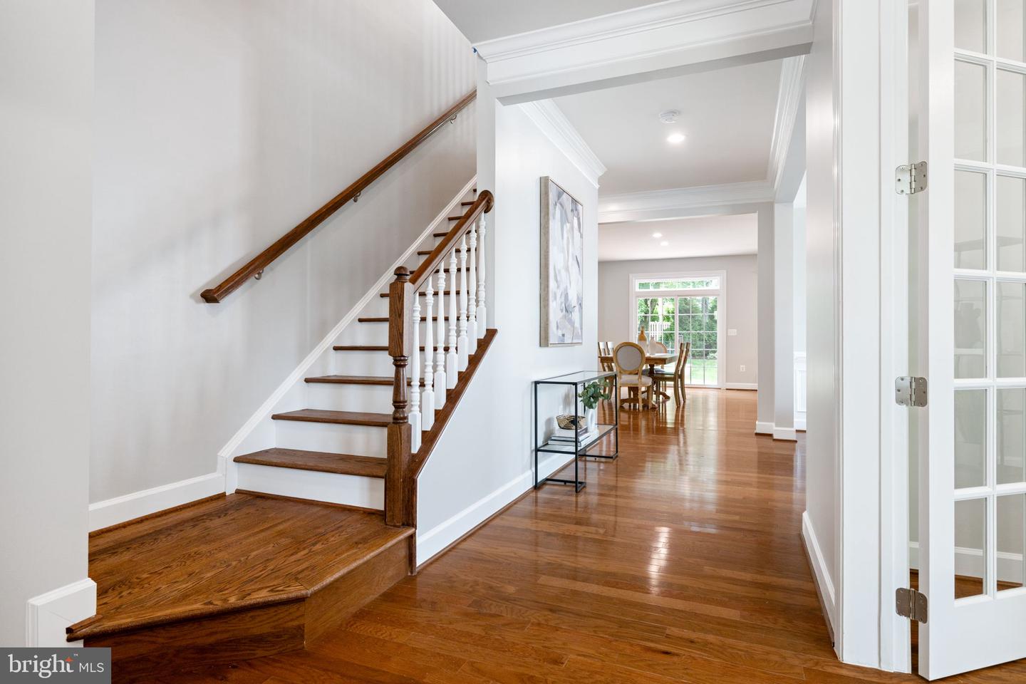 415 YEONAS DR SW, VIENNA, Virginia 22180, 5 Bedrooms Bedrooms, ,4 BathroomsBathrooms,Residential,For sale,415 YEONAS DR SW,VAFX2243630 MLS # VAFX2243630
