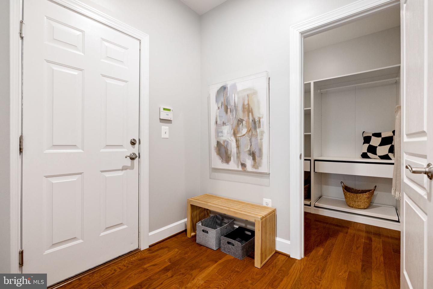 415 YEONAS DR SW, VIENNA, Virginia 22180, 5 Bedrooms Bedrooms, ,4 BathroomsBathrooms,Residential,For sale,415 YEONAS DR SW,VAFX2243630 MLS # VAFX2243630