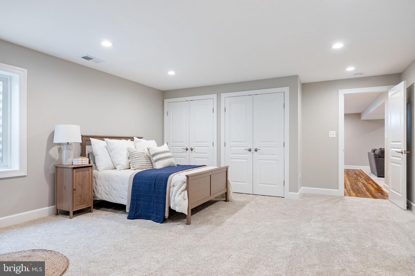 415 YEONAS DR SW, VIENNA, Virginia 22180, 5 Bedrooms Bedrooms, ,4 BathroomsBathrooms,Residential,For sale,415 YEONAS DR SW,VAFX2243630 MLS # VAFX2243630