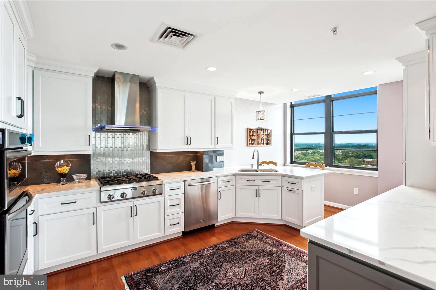 1830 FOUNTAIN DR #1107, RESTON, Virginia 20190, 2 Bedrooms Bedrooms, 6 Rooms Rooms,2 BathroomsBathrooms,Residential,For sale,1830 FOUNTAIN DR #1107,VAFX2243806 MLS # VAFX2243806