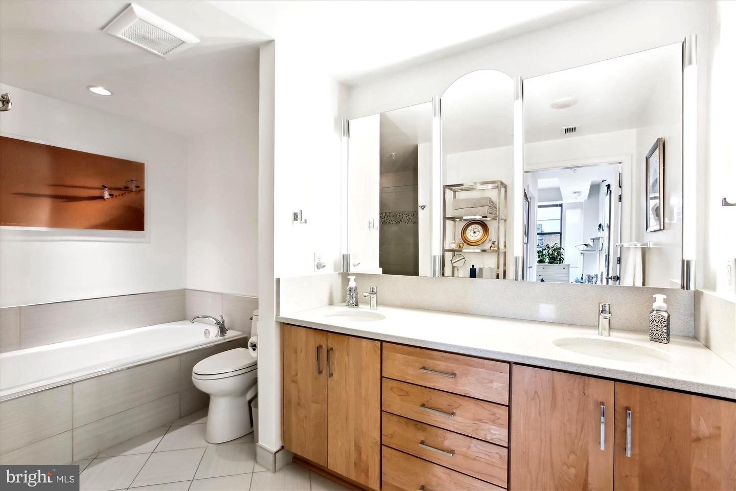 1830 FOUNTAIN DR #1107, RESTON, Virginia 20190, 2 Bedrooms Bedrooms, 6 Rooms Rooms,2 BathroomsBathrooms,Residential,For sale,1830 FOUNTAIN DR #1107,VAFX2243806 MLS # VAFX2243806