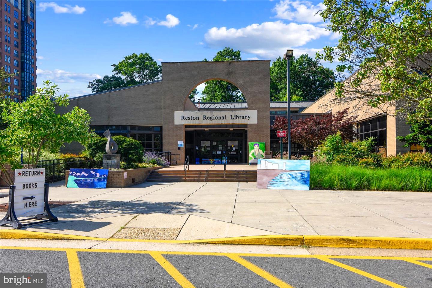 1830 FOUNTAIN DR #1107, RESTON, Virginia 20190, 2 Bedrooms Bedrooms, 6 Rooms Rooms,2 BathroomsBathrooms,Residential,For sale,1830 FOUNTAIN DR #1107,VAFX2243806 MLS # VAFX2243806