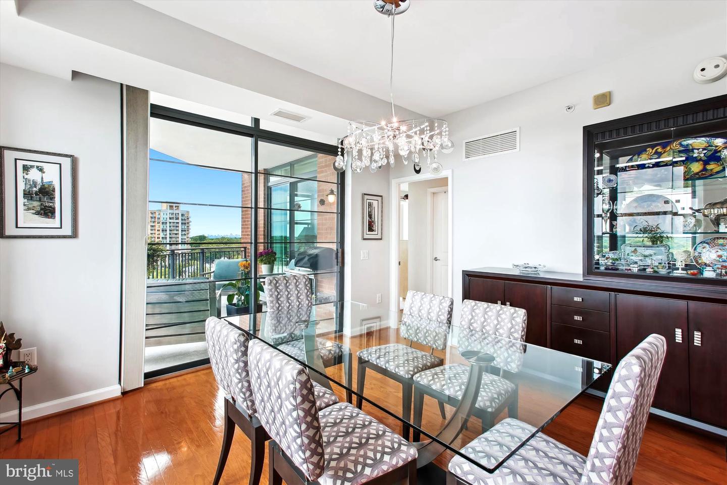 1830 FOUNTAIN DR #1107, RESTON, Virginia 20190, 2 Bedrooms Bedrooms, 6 Rooms Rooms,2 BathroomsBathrooms,Residential,For sale,1830 FOUNTAIN DR #1107,VAFX2243806 MLS # VAFX2243806