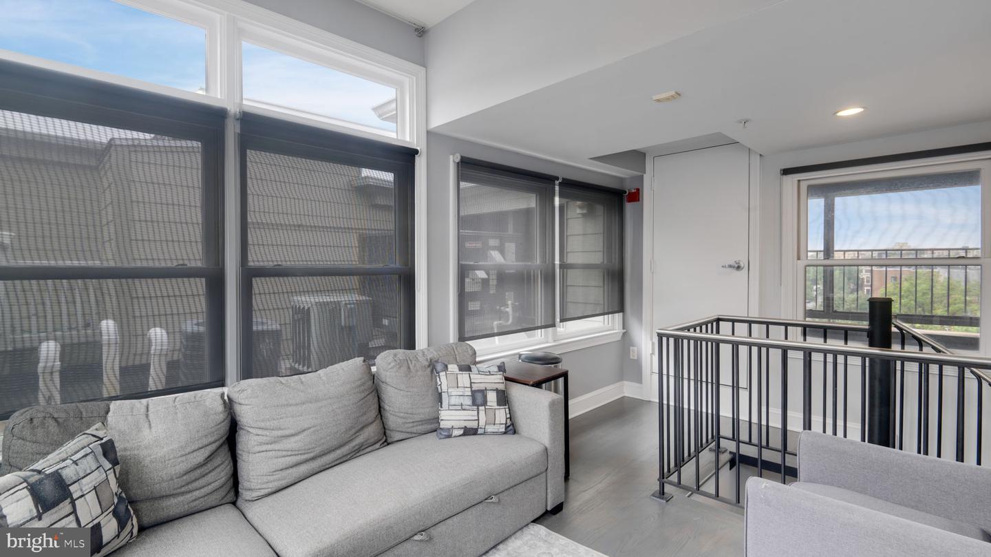 1323 CLIFTON ST NW #34, WASHINGTON, District Of Columbia 20009, 2 Bedrooms Bedrooms, ,2 BathroomsBathrooms,Residential,For sale,1323 CLIFTON ST NW #34,DCDC2202960 MLS # DCDC2202960