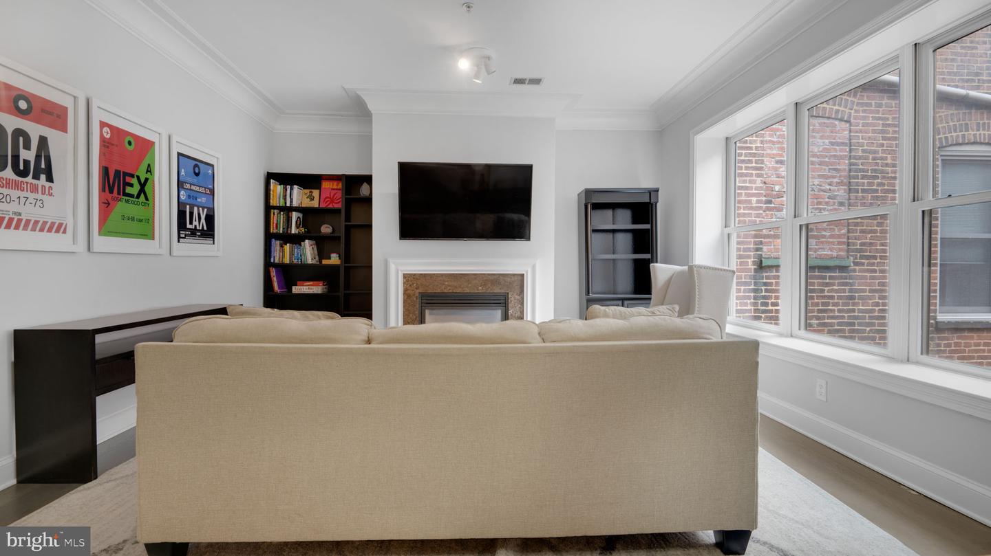 1323 CLIFTON ST NW #34, WASHINGTON, District Of Columbia 20009, 2 Bedrooms Bedrooms, ,2 BathroomsBathrooms,Residential,For sale,1323 CLIFTON ST NW #34,DCDC2202960 MLS # DCDC2202960