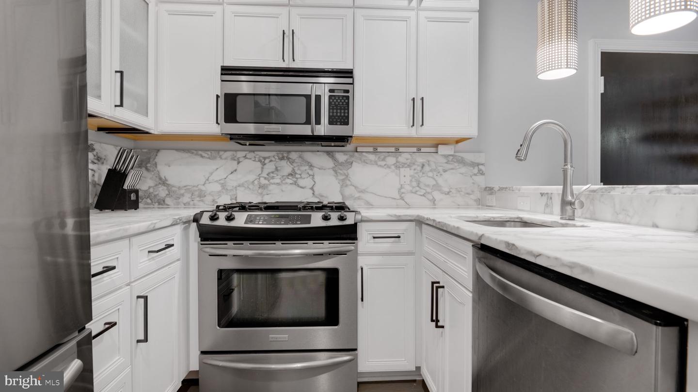 1323 CLIFTON ST NW #34, WASHINGTON, District Of Columbia 20009, 2 Bedrooms Bedrooms, ,2 BathroomsBathrooms,Residential,For sale,1323 CLIFTON ST NW #34,DCDC2202960 MLS # DCDC2202960