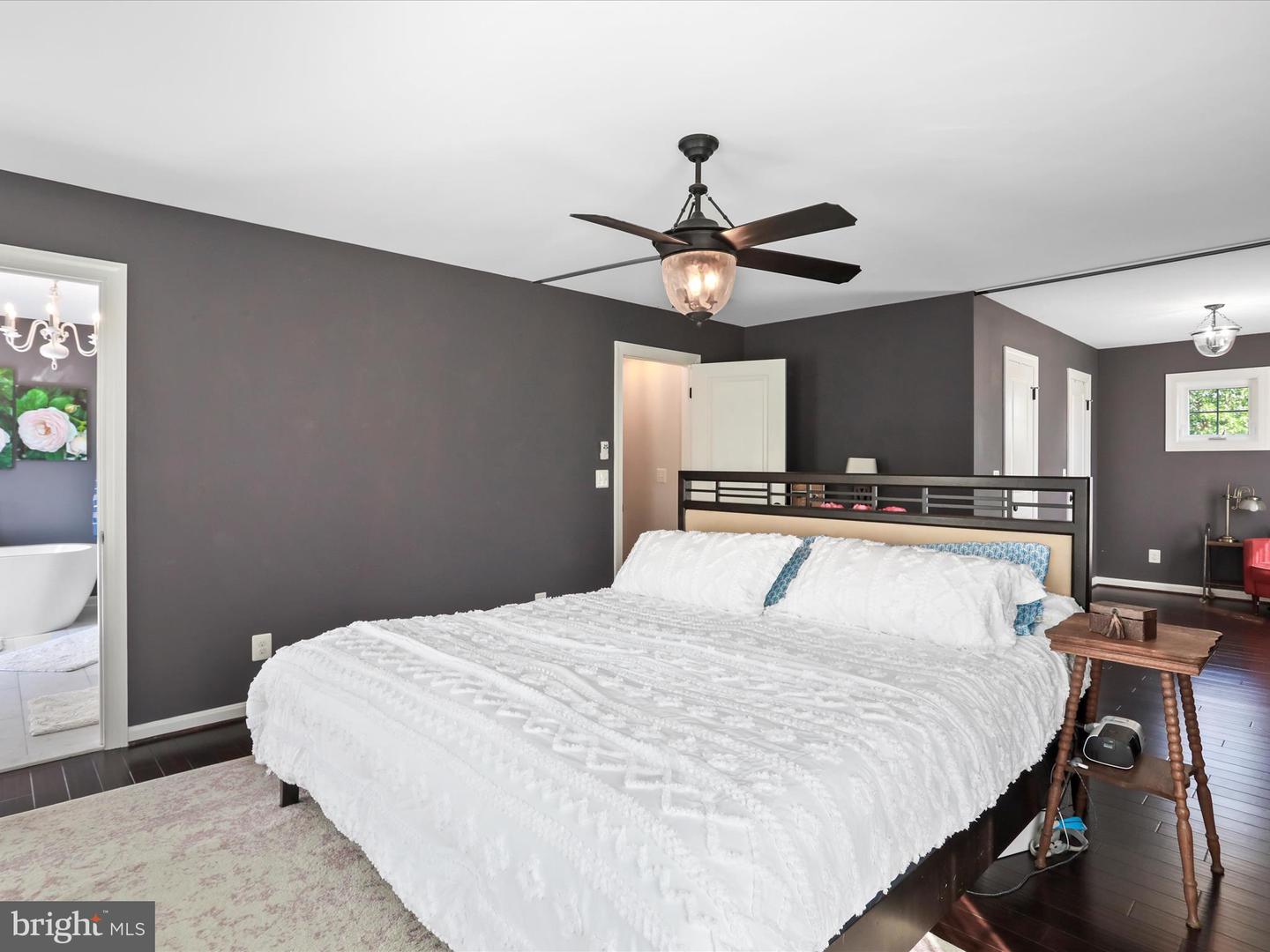 115 RELIANCE WOODS DR, MIDDLETOWN, Virginia 22645, 4 Bedrooms Bedrooms, ,3 BathroomsBathrooms,Residential,For sale,115 RELIANCE WOODS DR,VAWR2011312 MLS # VAWR2011312