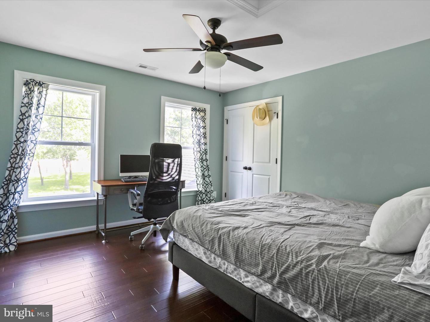 115 RELIANCE WOODS DR, MIDDLETOWN, Virginia 22645, 4 Bedrooms Bedrooms, ,3 BathroomsBathrooms,Residential,For sale,115 RELIANCE WOODS DR,VAWR2011312 MLS # VAWR2011312