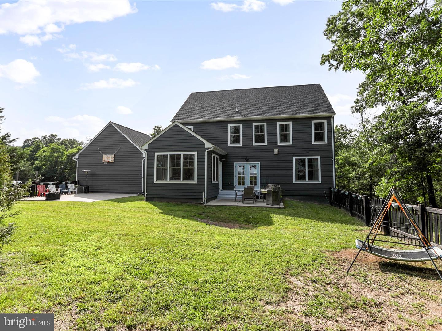 115 RELIANCE WOODS DR, MIDDLETOWN, Virginia 22645, 4 Bedrooms Bedrooms, ,3 BathroomsBathrooms,Residential,For sale,115 RELIANCE WOODS DR,VAWR2011312 MLS # VAWR2011312