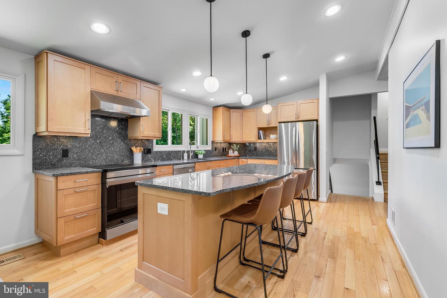 5425 AYLOR RD, FAIRFAX, Virginia 22032, 5 Bedrooms Bedrooms, ,2 BathroomsBathrooms,Residential,For sale,5425 AYLOR RD,VAFX2244090 MLS # VAFX2244090