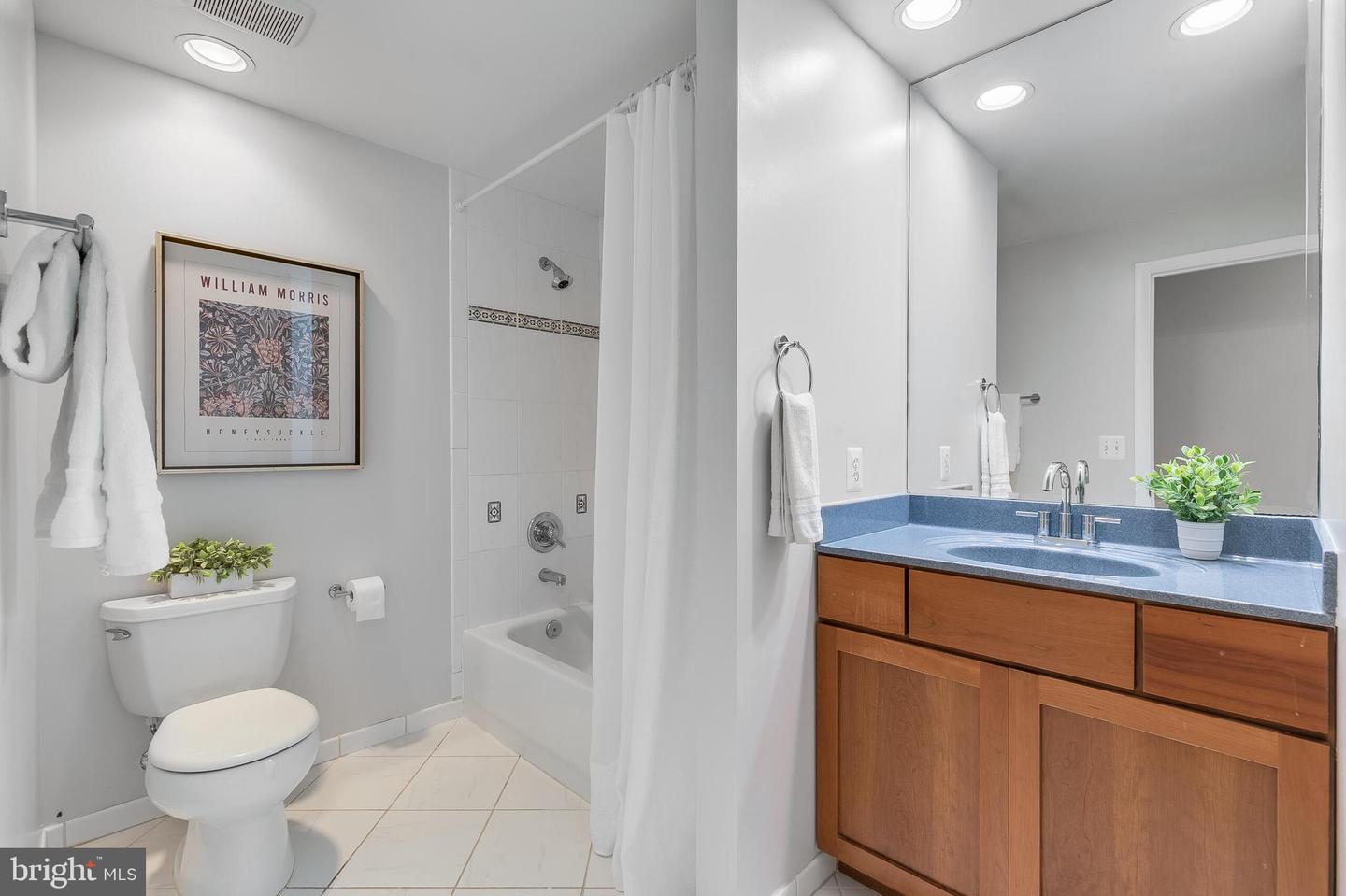 5425 AYLOR RD, FAIRFAX, Virginia 22032, 5 Bedrooms Bedrooms, ,2 BathroomsBathrooms,Residential,For sale,5425 AYLOR RD,VAFX2244090 MLS # VAFX2244090