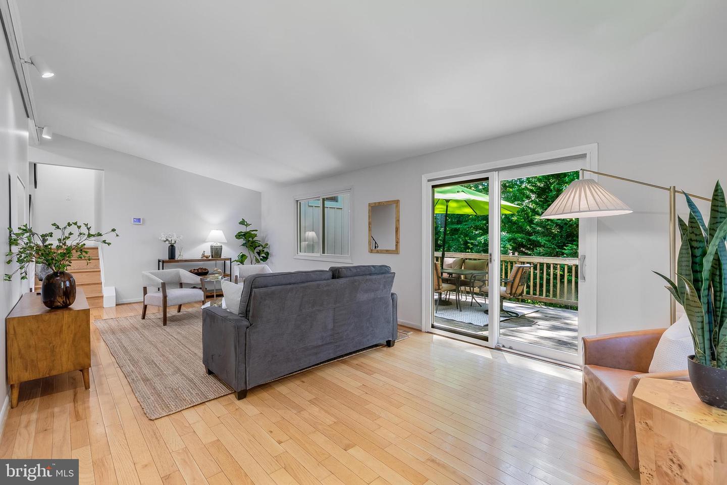 5425 AYLOR RD, FAIRFAX, Virginia 22032, 5 Bedrooms Bedrooms, ,2 BathroomsBathrooms,Residential,For sale,5425 AYLOR RD,VAFX2244090 MLS # VAFX2244090