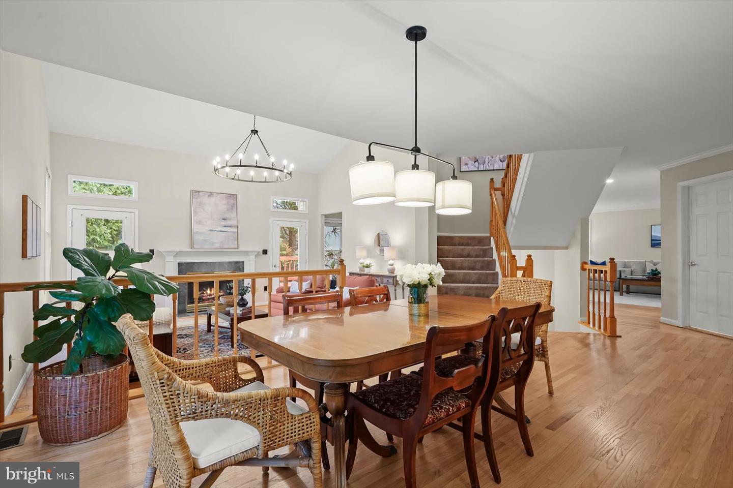 7510 WALNUT HILL LN, FALLS CHURCH, Virginia 22042, 4 Bedrooms Bedrooms, ,3 BathroomsBathrooms,Residential,For sale,7510 WALNUT HILL LN,VAFX2244446 MLS # VAFX2244446