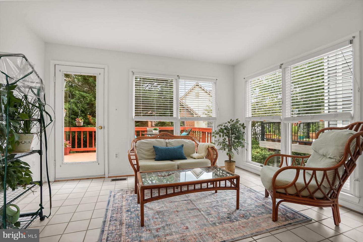 7510 WALNUT HILL LN, FALLS CHURCH, Virginia 22042, 4 Bedrooms Bedrooms, ,3 BathroomsBathrooms,Residential,For sale,7510 WALNUT HILL LN,VAFX2244446 MLS # VAFX2244446