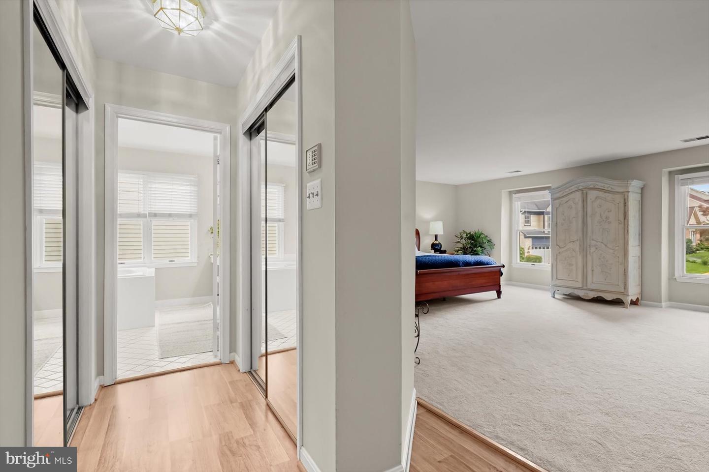 7510 WALNUT HILL LN, FALLS CHURCH, Virginia 22042, 4 Bedrooms Bedrooms, ,3 BathroomsBathrooms,Residential,For sale,7510 WALNUT HILL LN,VAFX2244446 MLS # VAFX2244446