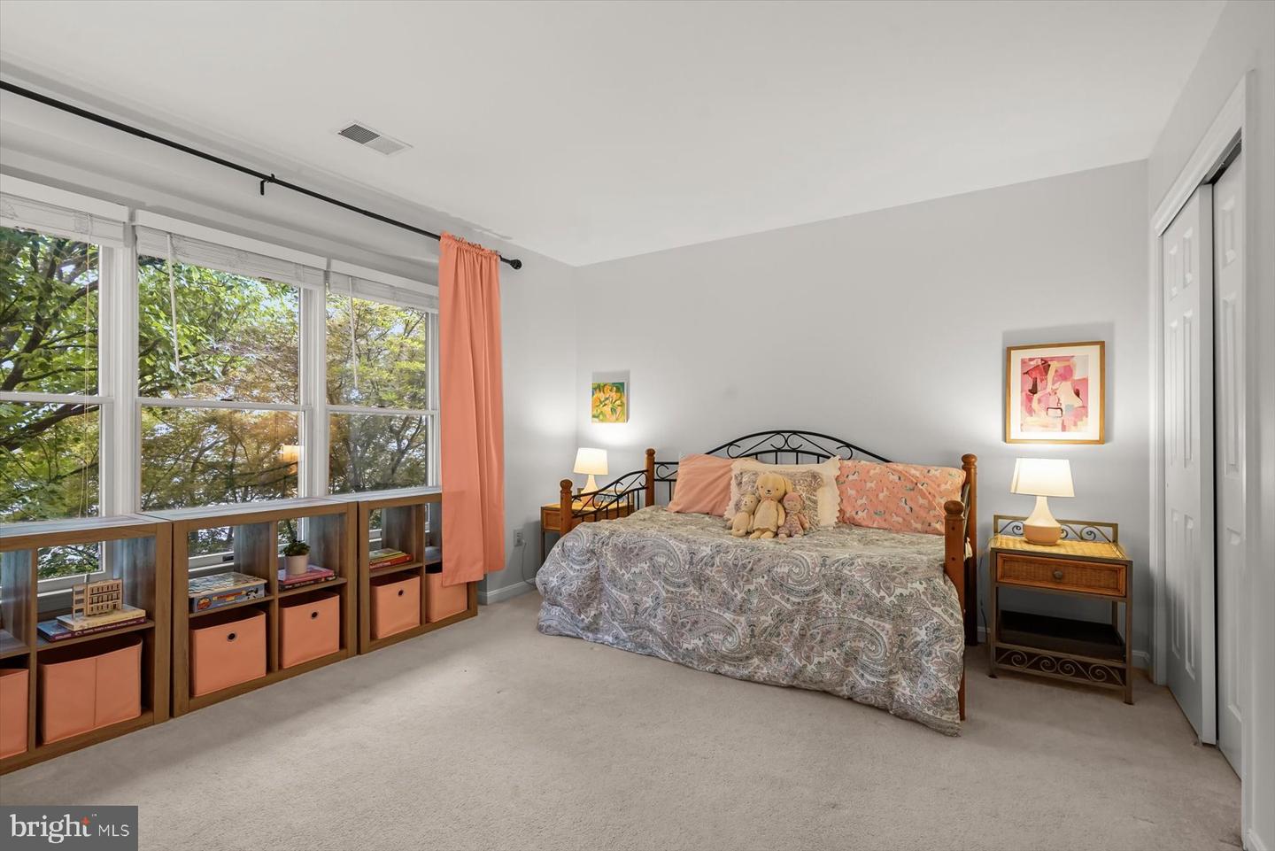 7510 WALNUT HILL LN, FALLS CHURCH, Virginia 22042, 4 Bedrooms Bedrooms, ,3 BathroomsBathrooms,Residential,For sale,7510 WALNUT HILL LN,VAFX2244446 MLS # VAFX2244446