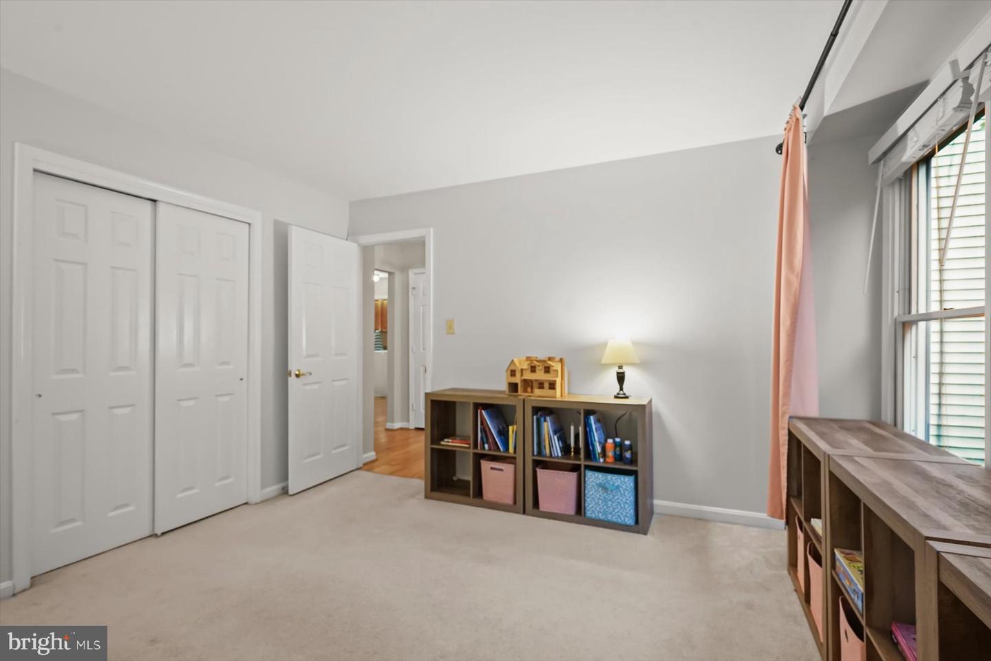 7510 WALNUT HILL LN, FALLS CHURCH, Virginia 22042, 4 Bedrooms Bedrooms, ,3 BathroomsBathrooms,Residential,For sale,7510 WALNUT HILL LN,VAFX2244446 MLS # VAFX2244446