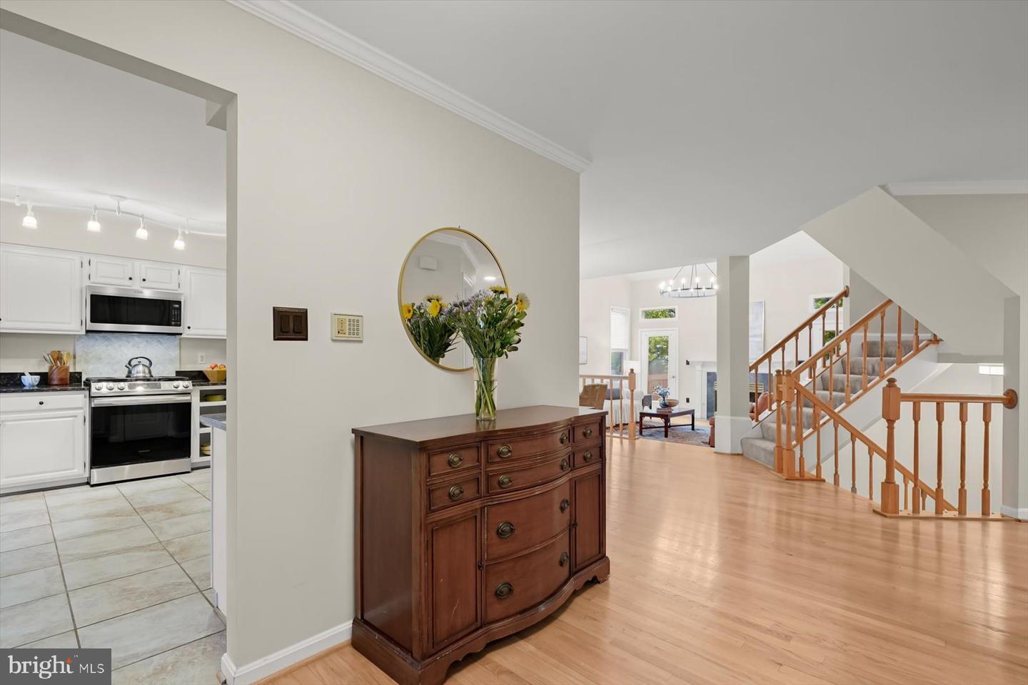 7510 WALNUT HILL LN, FALLS CHURCH, Virginia 22042, 4 Bedrooms Bedrooms, ,3 BathroomsBathrooms,Residential,For sale,7510 WALNUT HILL LN,VAFX2244446 MLS # VAFX2244446