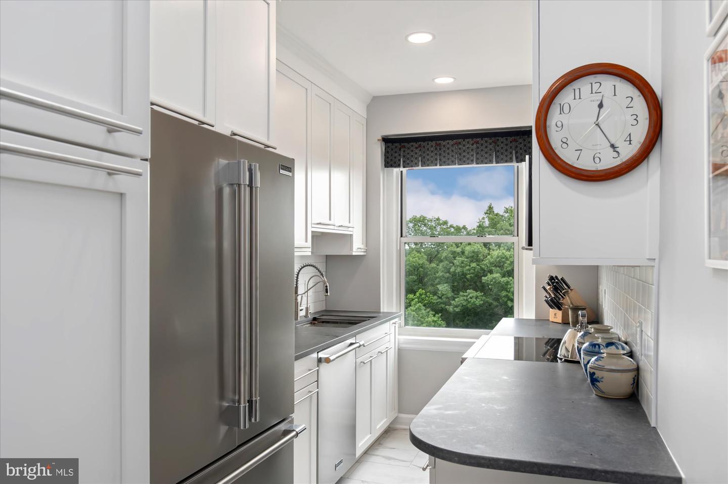 3601 CONNECTICUT AVE NW #816, WASHINGTON, District Of Columbia 20008, 1 Bedroom Bedrooms, 5 Rooms Rooms,1 BathroomBathrooms,Residential,For sale,3601 CONNECTICUT AVE NW #816,DCDC2203366 MLS # DCDC2203366