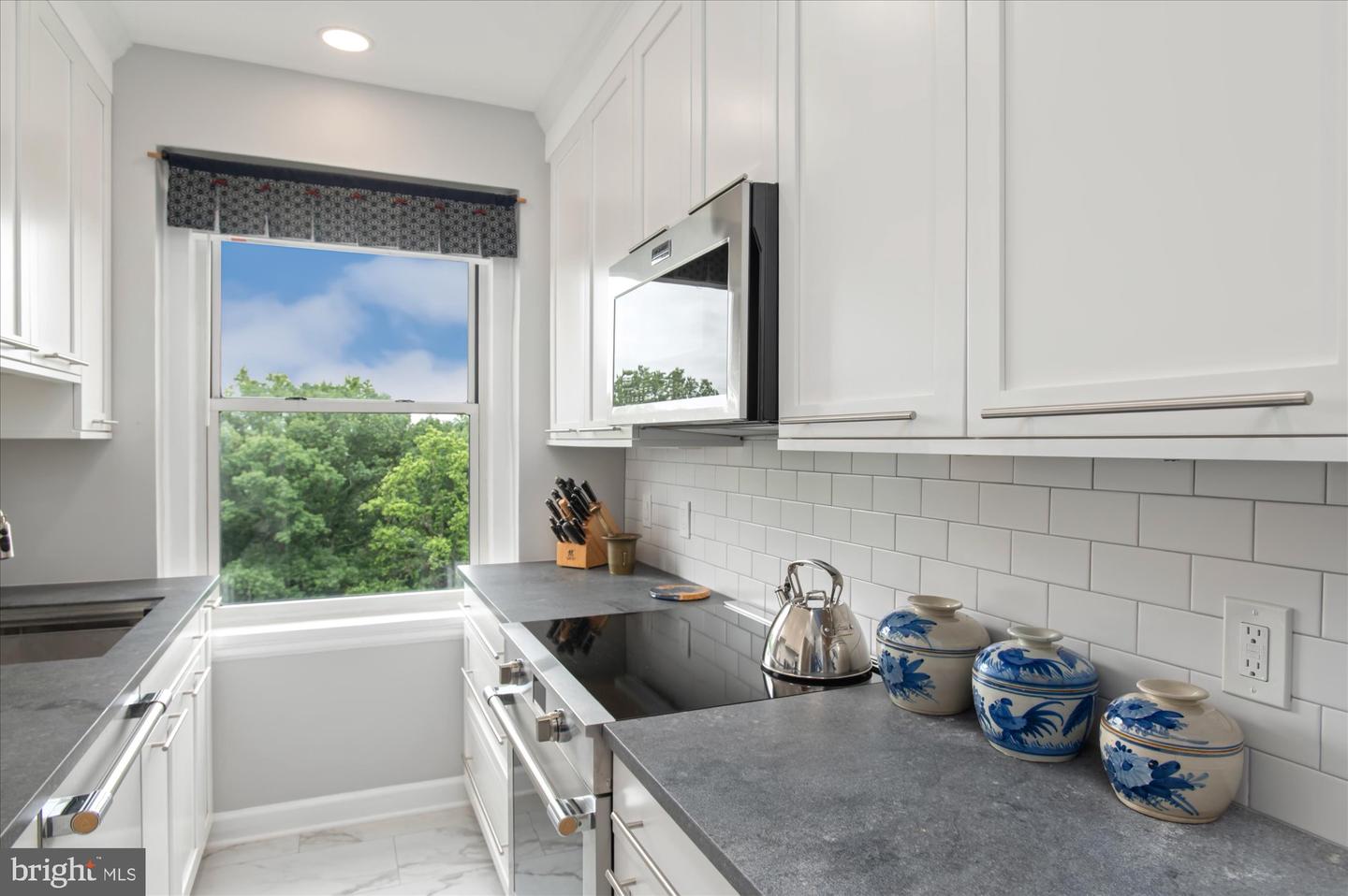 3601 CONNECTICUT AVE NW #816, WASHINGTON, District Of Columbia 20008, 1 Bedroom Bedrooms, 5 Rooms Rooms,1 BathroomBathrooms,Residential,For sale,3601 CONNECTICUT AVE NW #816,DCDC2203366 MLS # DCDC2203366